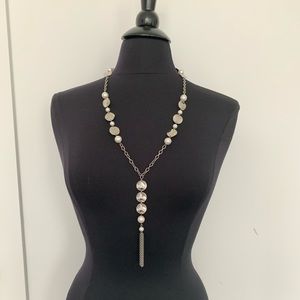 Manuel Zed long necklace with pearls